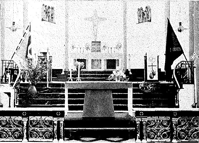 Innenansicht der Kath. Pfarrkirche St. Michael in Echtz nach der Restaurierung 1971