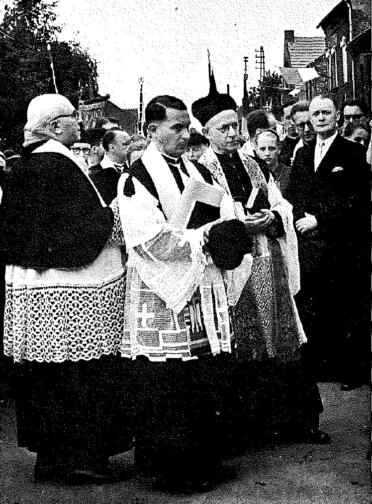 Einführung des Pfarrers Arnold Esser