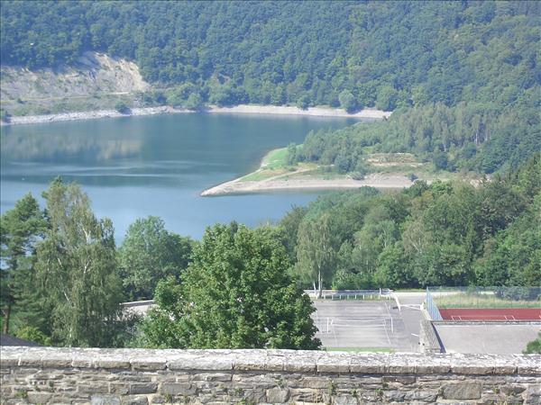 BurgVogelsang2004 020