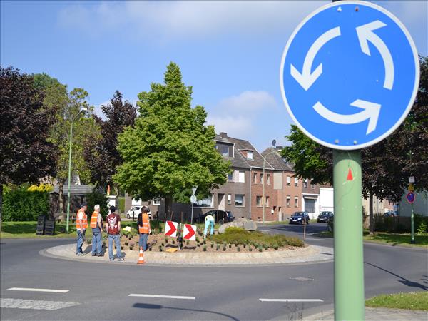 HGVKreisverkehr 052